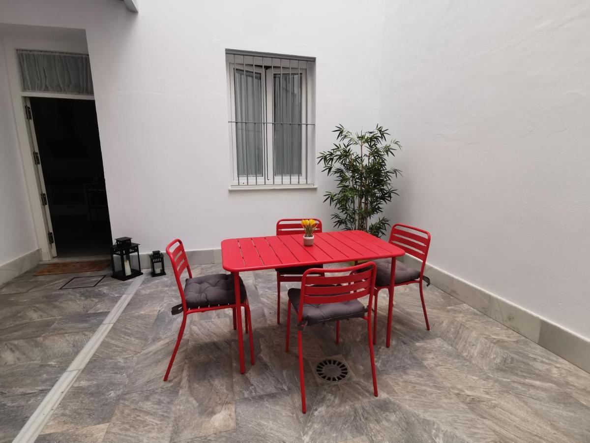 Apartamento Suite Caleta كاديز المظهر الخارجي الصورة