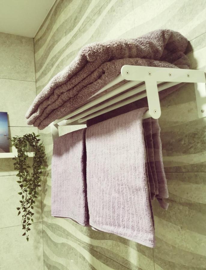 Apartamento Suite Caleta كاديز المظهر الخارجي الصورة